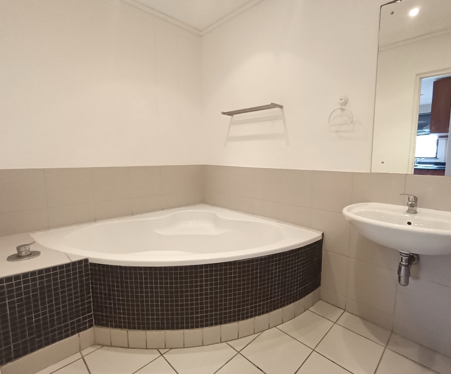 2 Bedroom Property for Sale in West Beach Western Cape